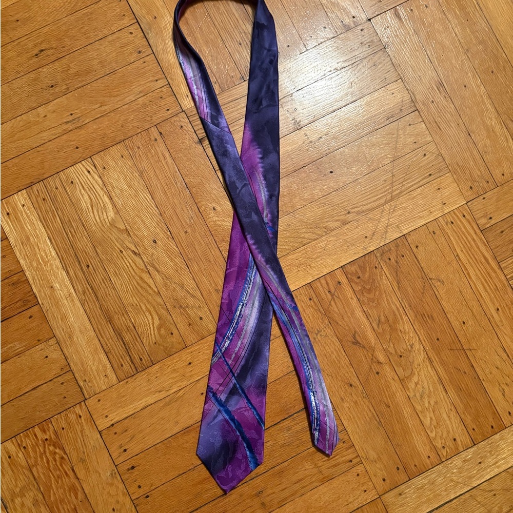 Stylish Purple and Blue Men's Tie